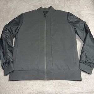 Men’s Lululemon About-Face Reversible Green Down Bomber Jacket Size XLarge